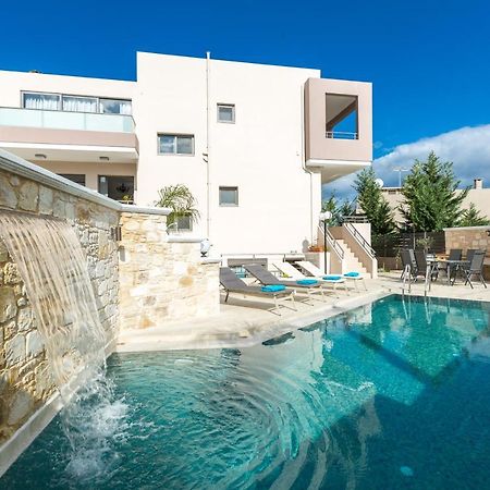 Peris Villa คาโตดารัตโซ ภายนอก รูปภาพ