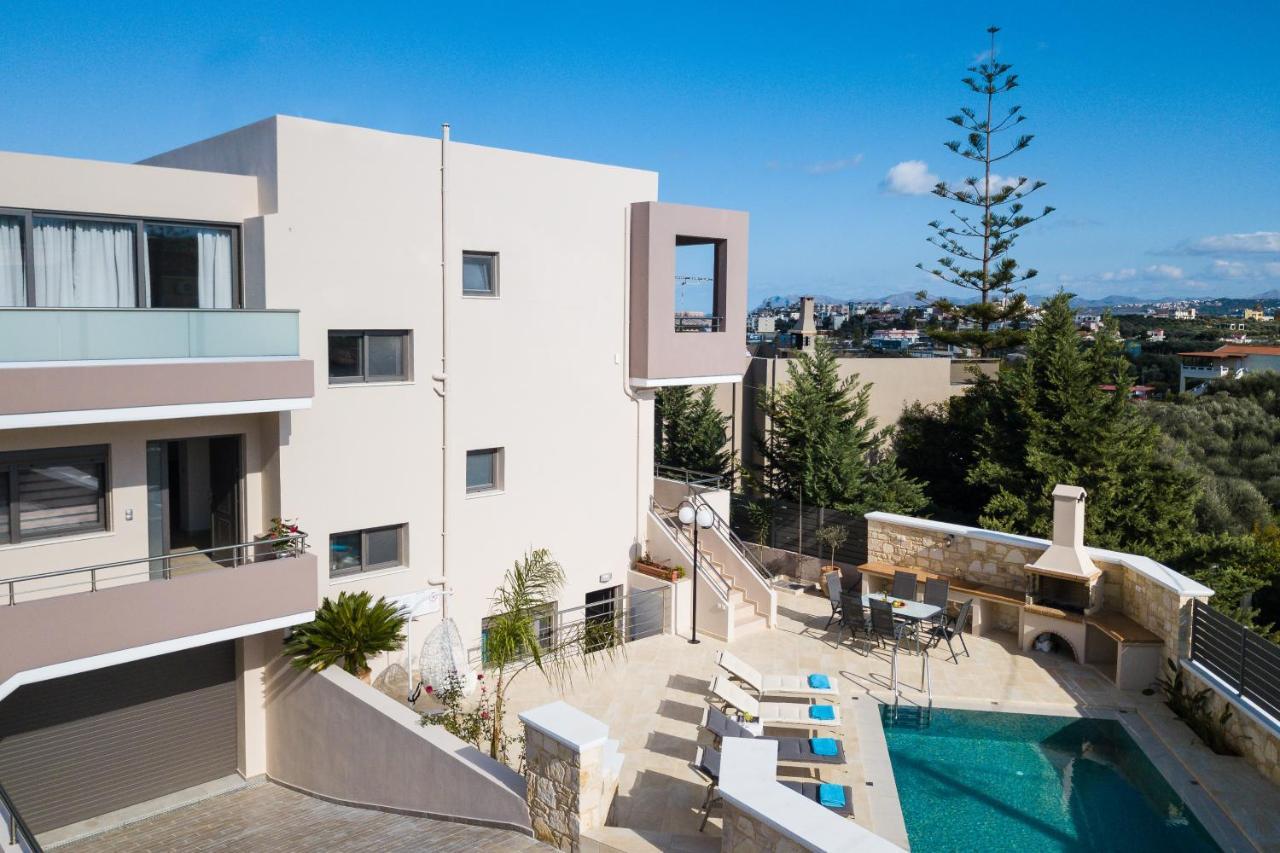 Peris Villa คาโตดารัตโซ ภายนอก รูปภาพ