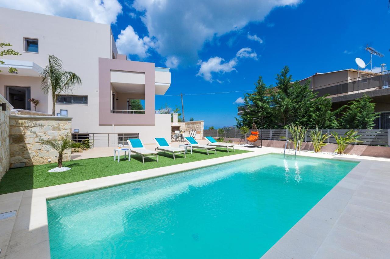 Peris Villa คาโตดารัตโซ ภายนอก รูปภาพ