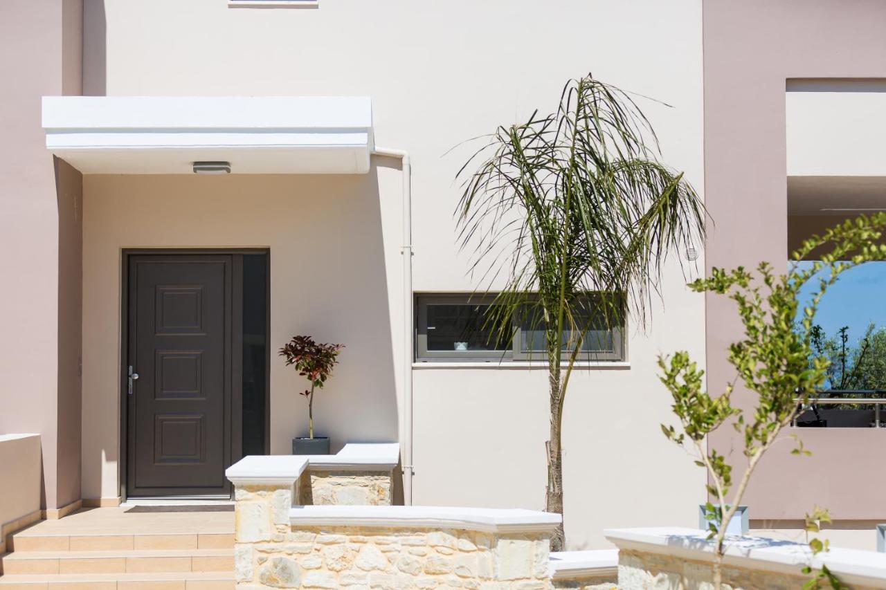 Peris Villa คาโตดารัตโซ ภายนอก รูปภาพ